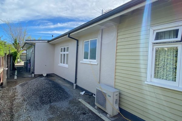 weatherboard_reclad_before_pics_loc_construction_christchurch_3