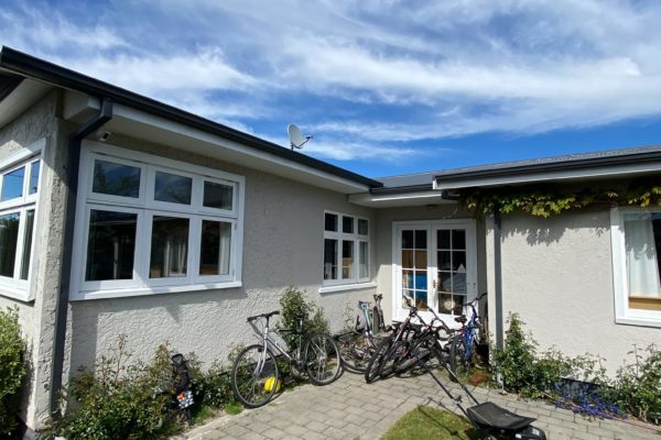 weatherboard_reclad_before_pics_loc_construction_christchurch_7